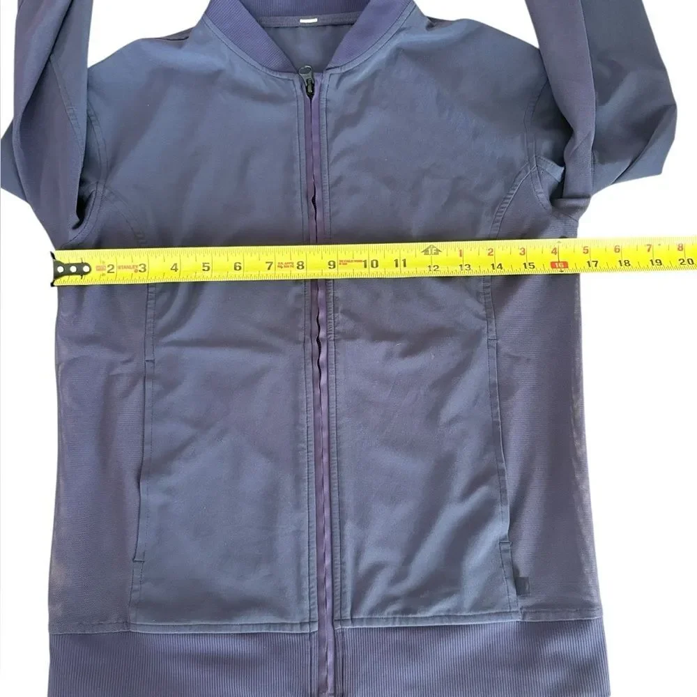 Lululemon Noir Jacket Full Zip Mock Neck Sheer Side Panels Cadet Blue Womens 4